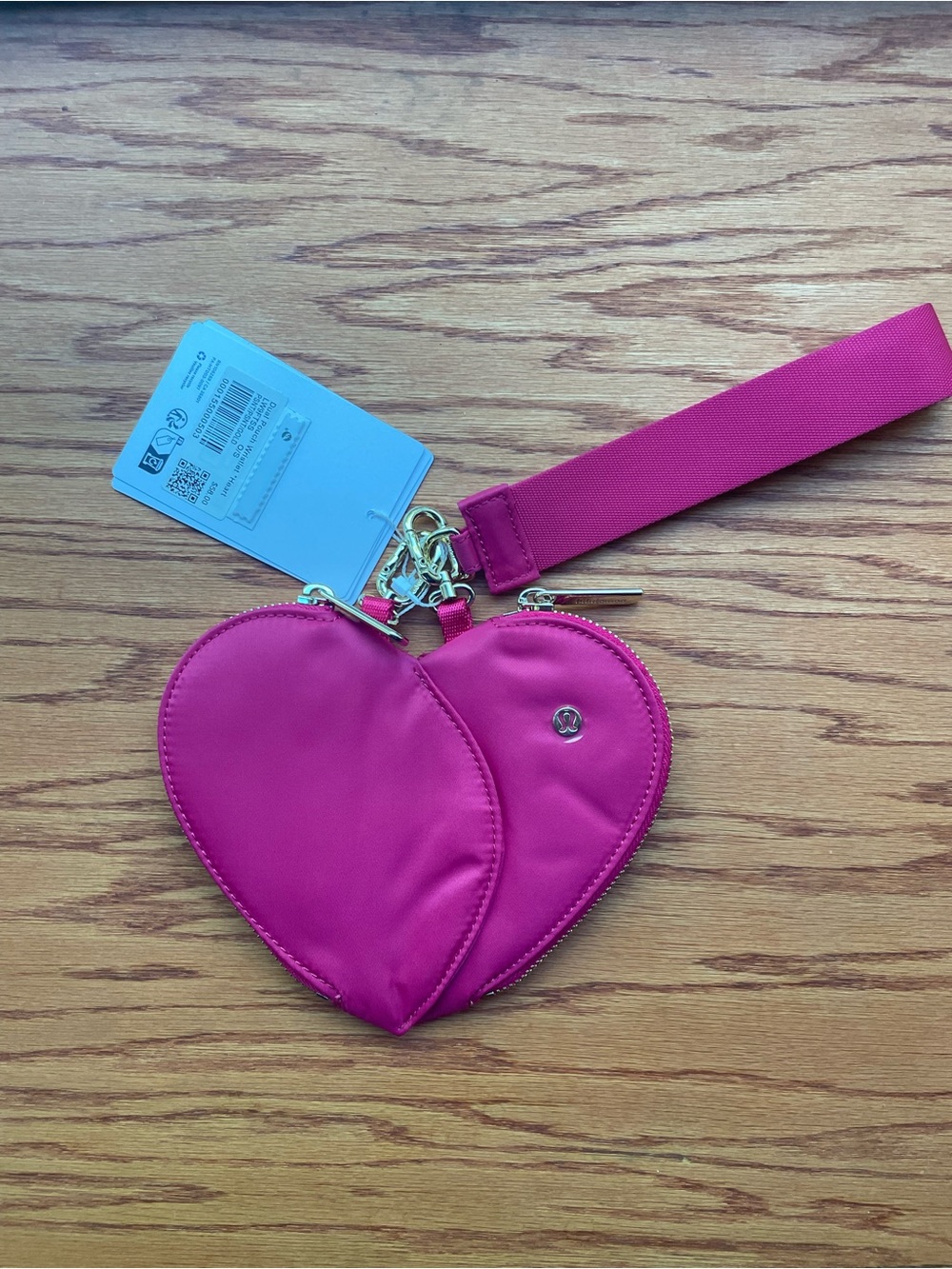 Lululemon Dual Pouch Wristlet *Heart